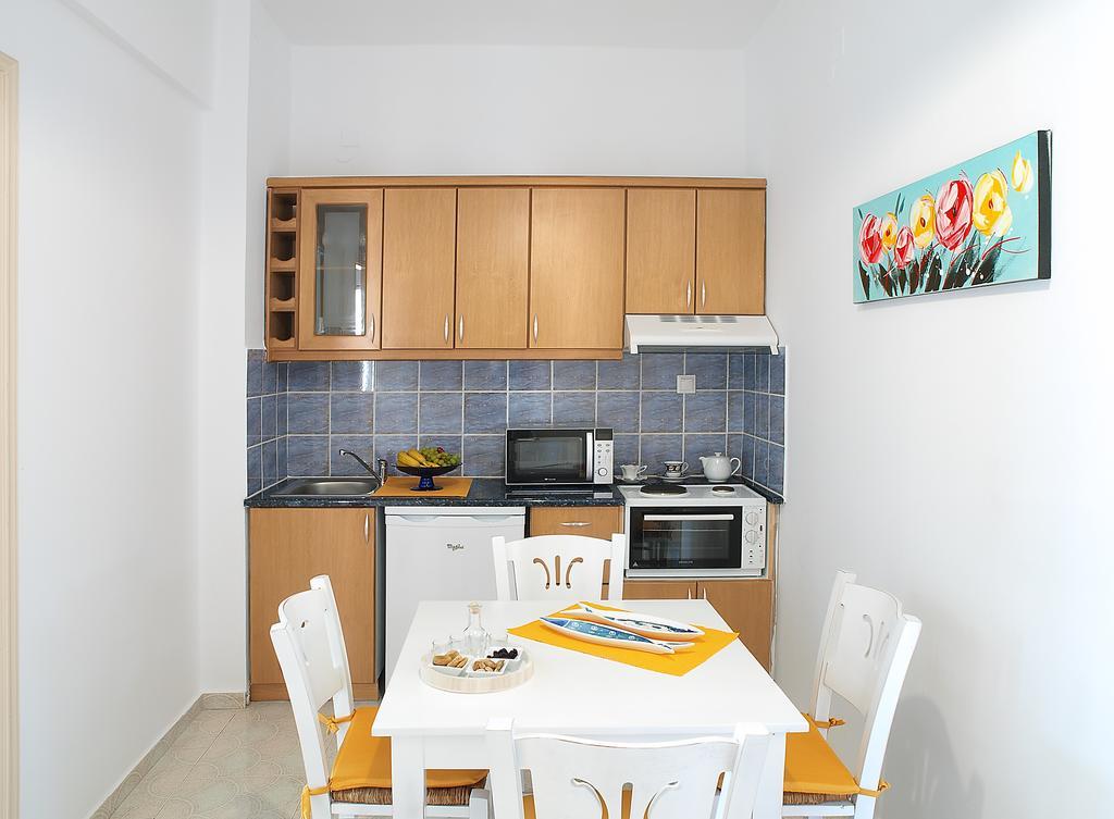 Almiris Seaside Apartments Almirída Kültér fotó