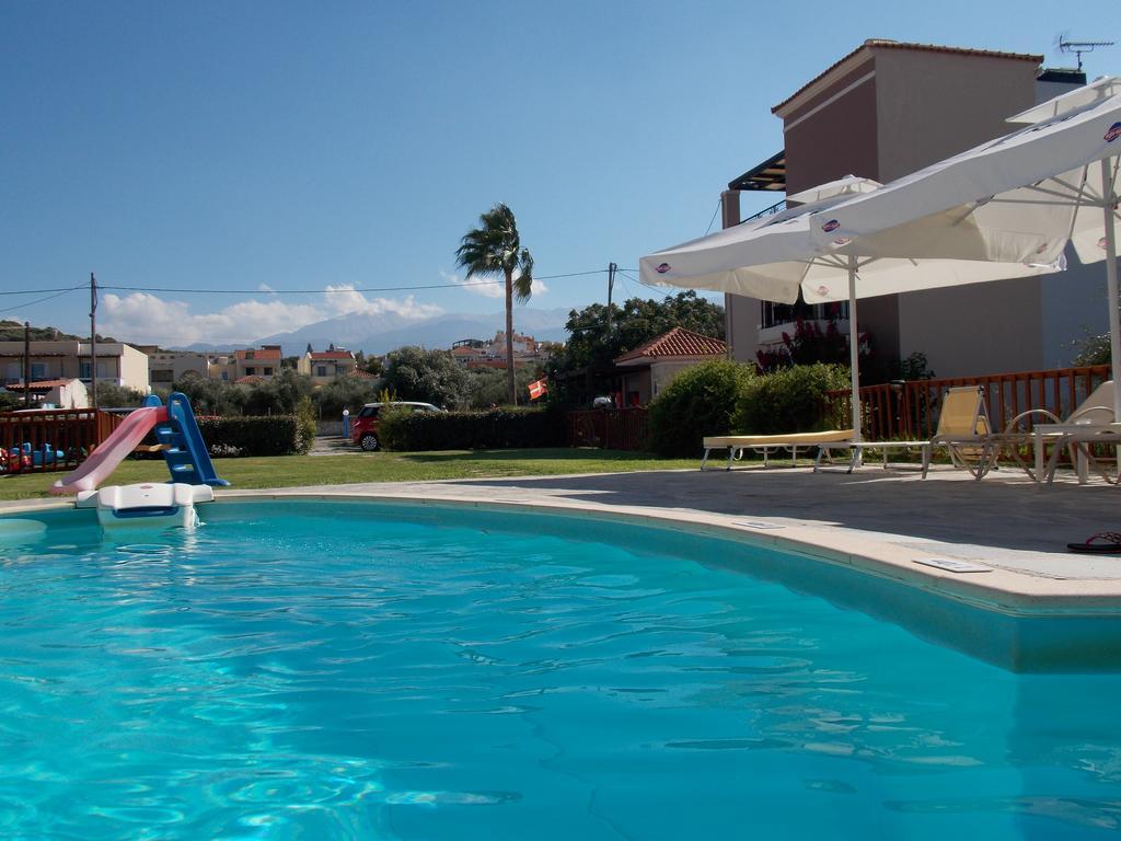 Almiris Seaside Apartments Almirída Kültér fotó